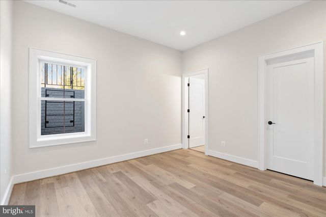 $2,950,000 | 2929 North Greencastle Street, Arlington, VA 22207