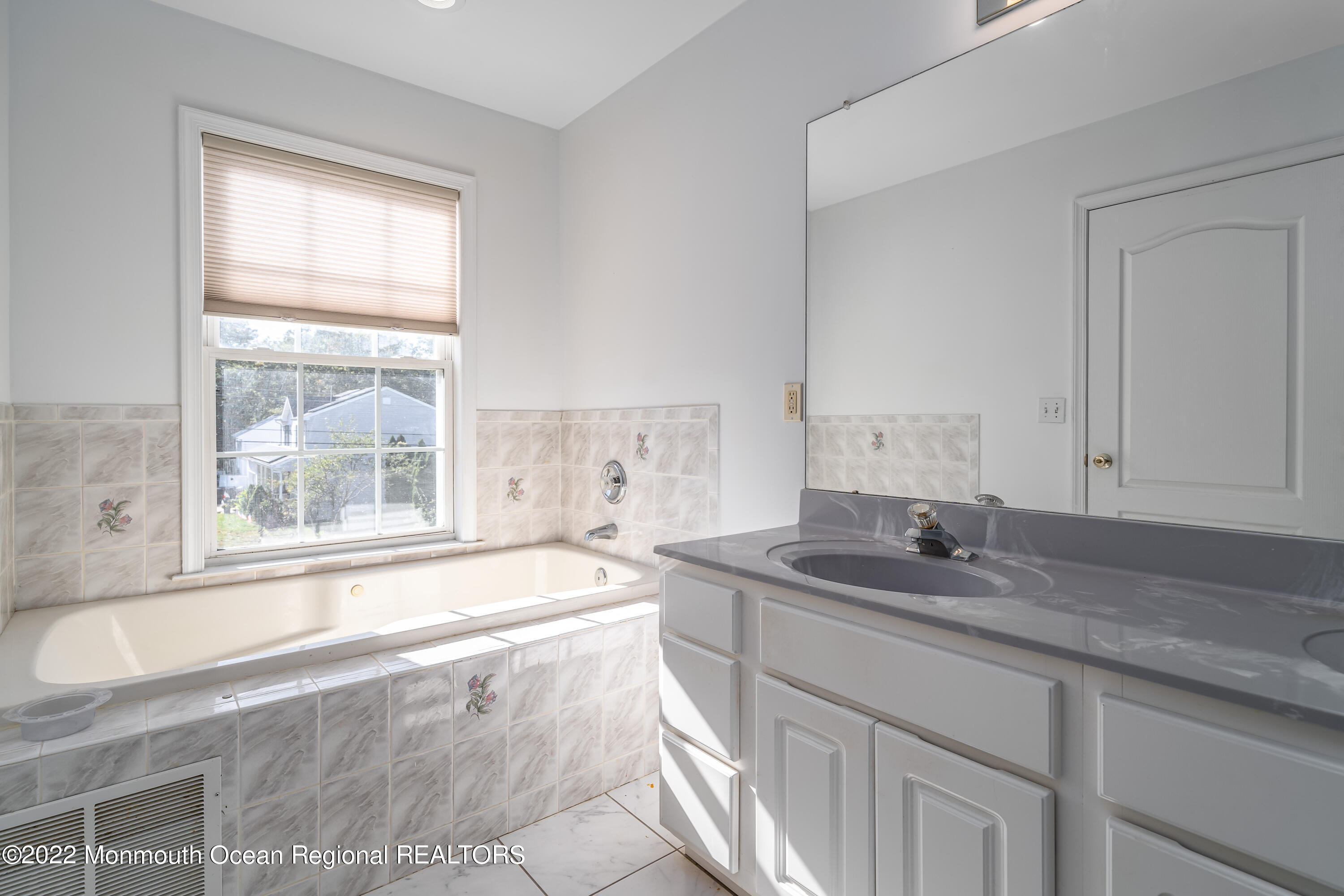 161 Skipper Road Manahawkin, NJ 08050 - Photo 26 of 44 SEV01434-Edit
