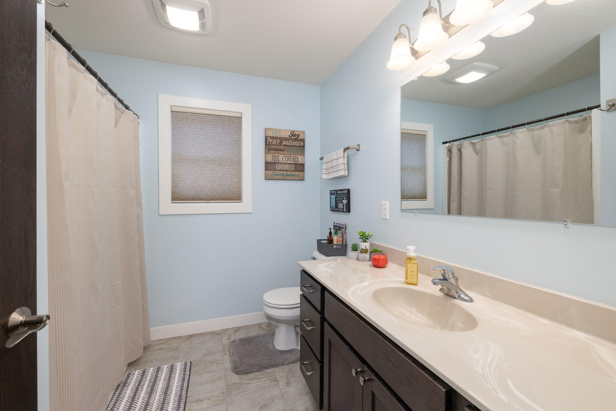 W3857 Harvey Lane Farmington, WI 54644 - Photo 10 of 24 Main Bathroom