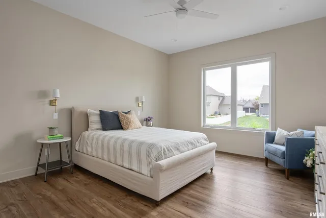 $875,000 | 6638 Pelican Street, Bettendorf, IA 52722