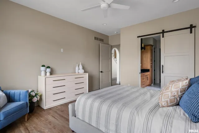 $875,000 | 6638 Pelican Street, Bettendorf, IA 52722