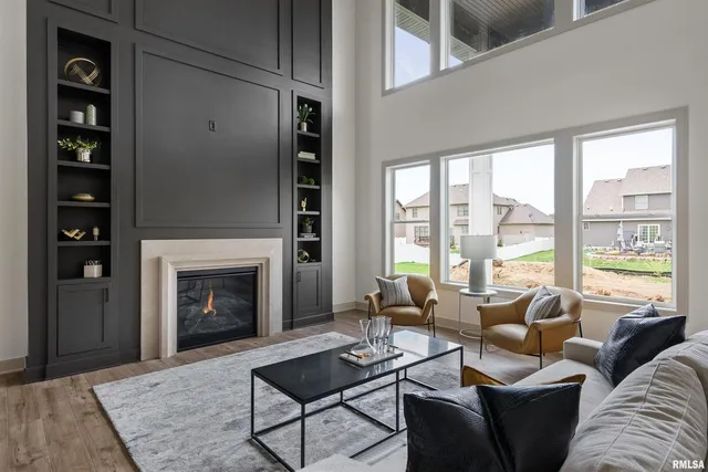 $875,000 | 6638 Pelican Street, Bettendorf, IA 52722