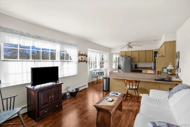 $840,000 | 182 Connetquot Drive, Oakdale, NY 11769