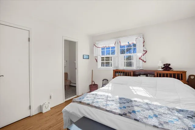 $840,000 | 182 Connetquot Drive, Oakdale, NY 11769