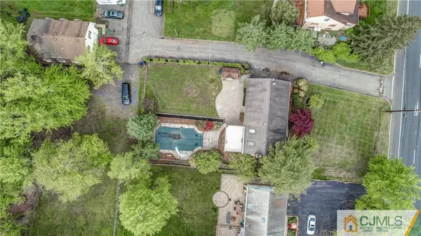 $900,000 | 99 Finnegans Lane, Kendall Park, NJ 08824