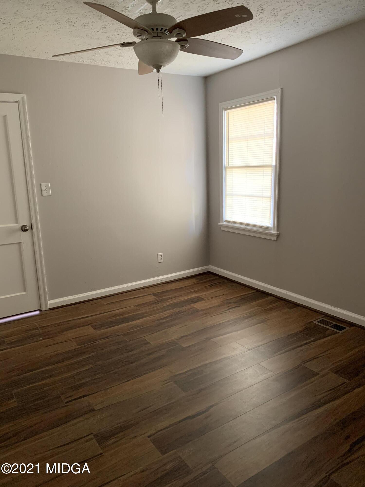 1703 Kitchens Road Macon, GA 31211 - Photo 6 of 11 IMG_7754