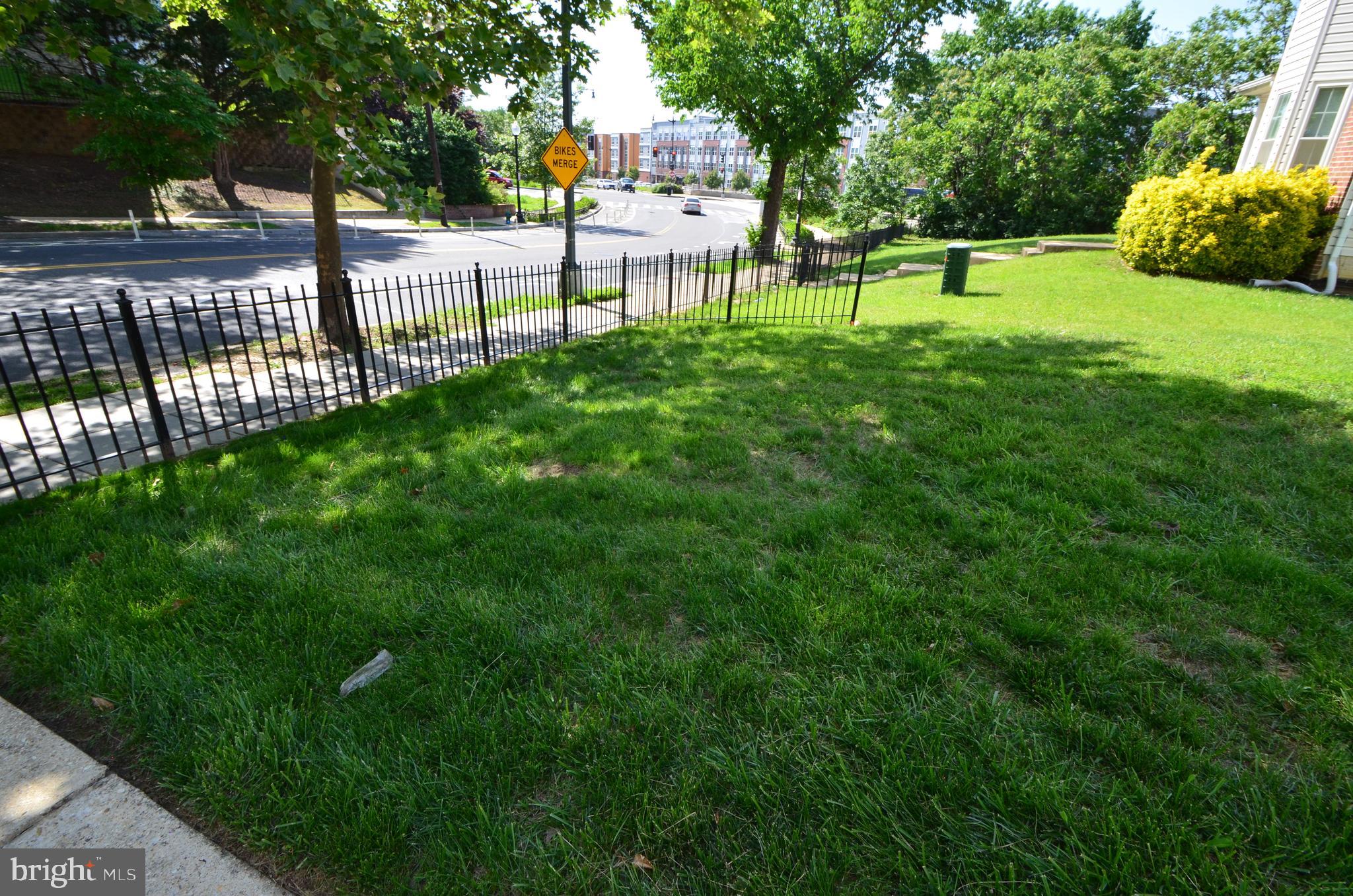 4 Ridge Road Southeast Washington, DC 20019 - Photo 45 of 47