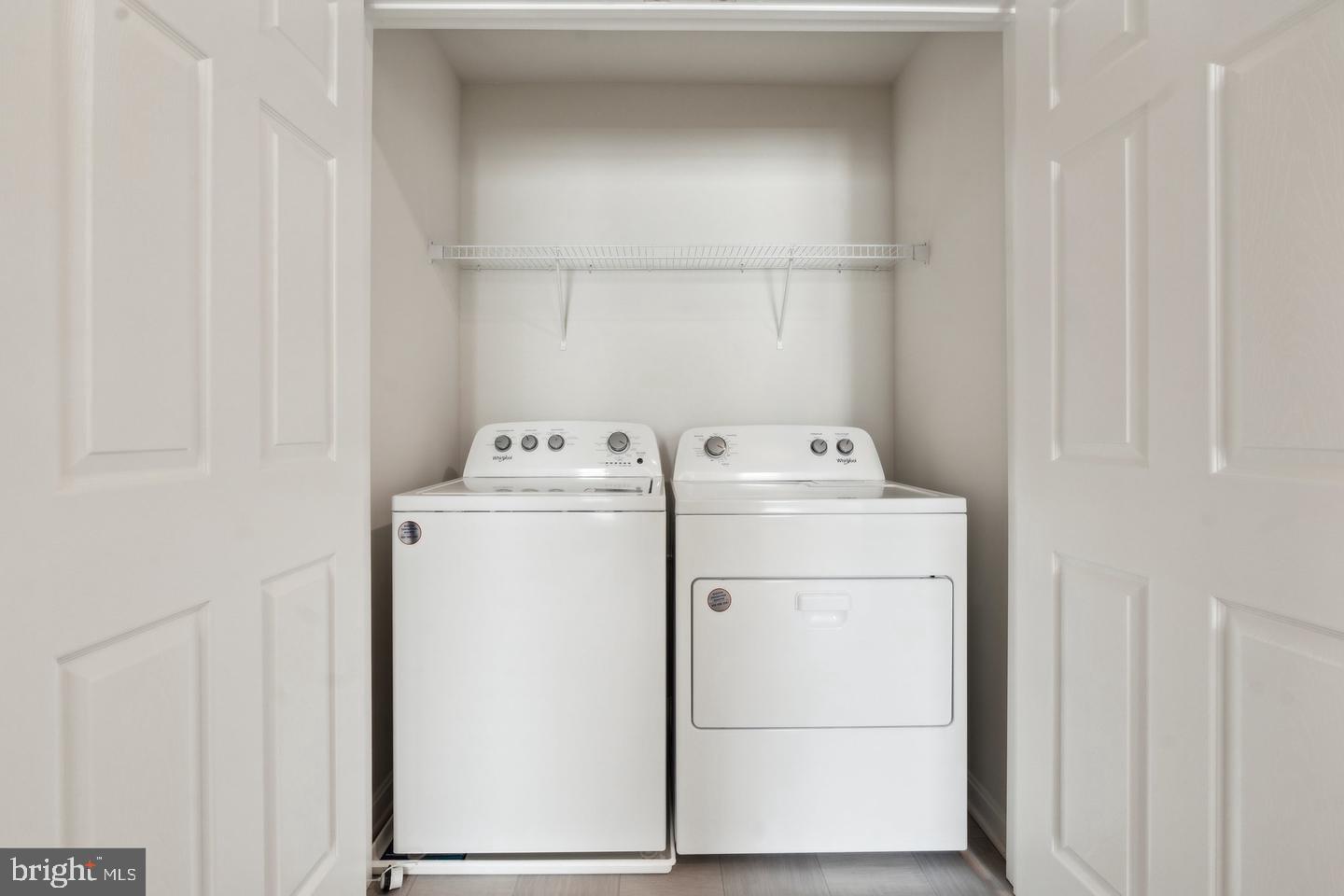 152 Rae Court Luray, VA 22835 - Photo 23 of 27 a utility room with dryer and washer