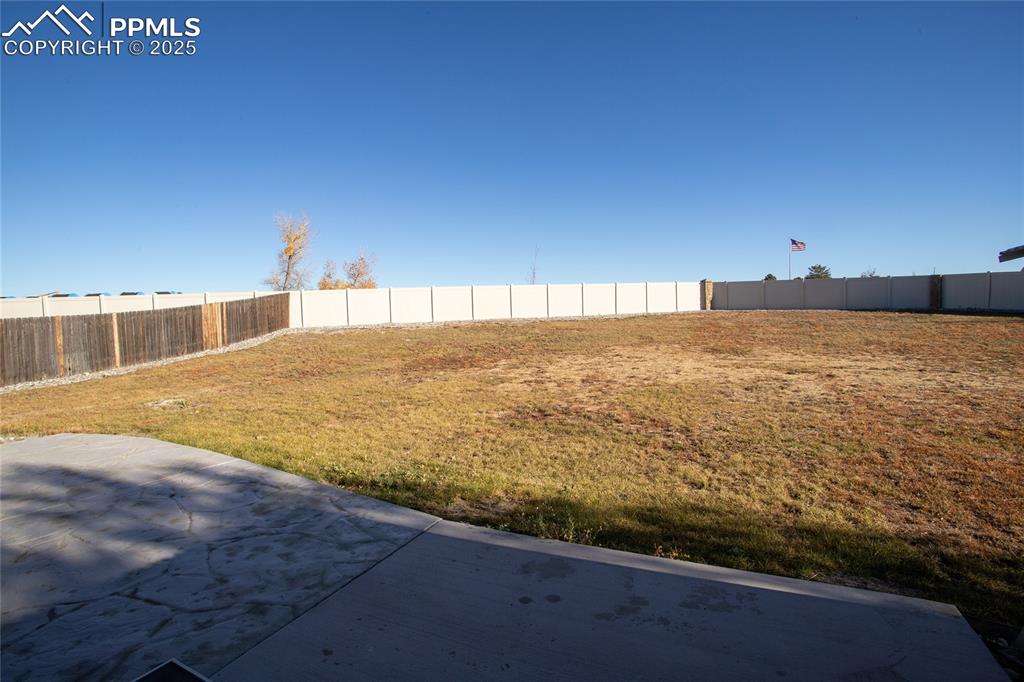 6806 Red Cardinal Loop Colorado Springs, CO 80908 - Photo 6 of 32 a view of an ocean and beach