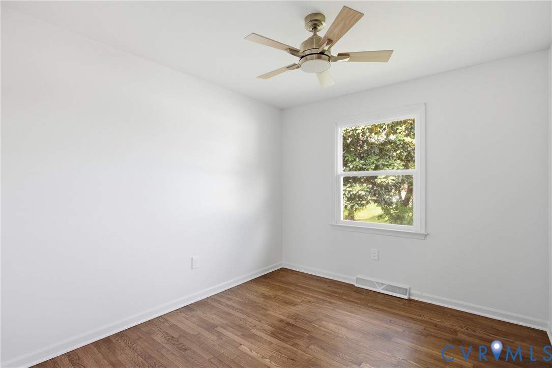 906 Laurel Road Petersburg, VA 23805 - Photo 20 of 26