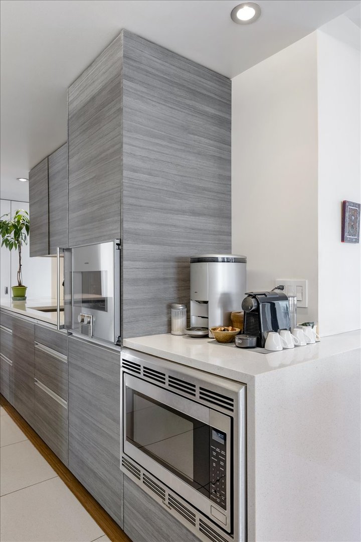 200 East Delaware Place, Unit 32AF Chicago, IL 60611 - Photo 26 of 56