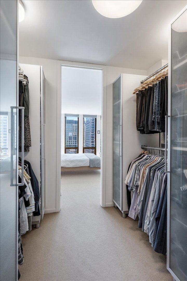 200 East Delaware Place, Unit 32AF Chicago, IL 60611 - Photo 36 of 56