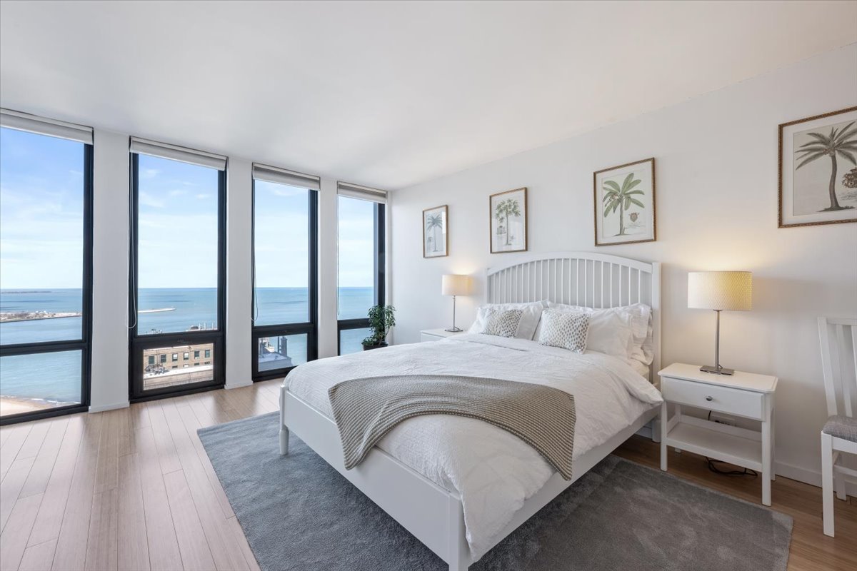 200 East Delaware Place, Unit 32AF Chicago, IL 60611 - Photo 44 of 56