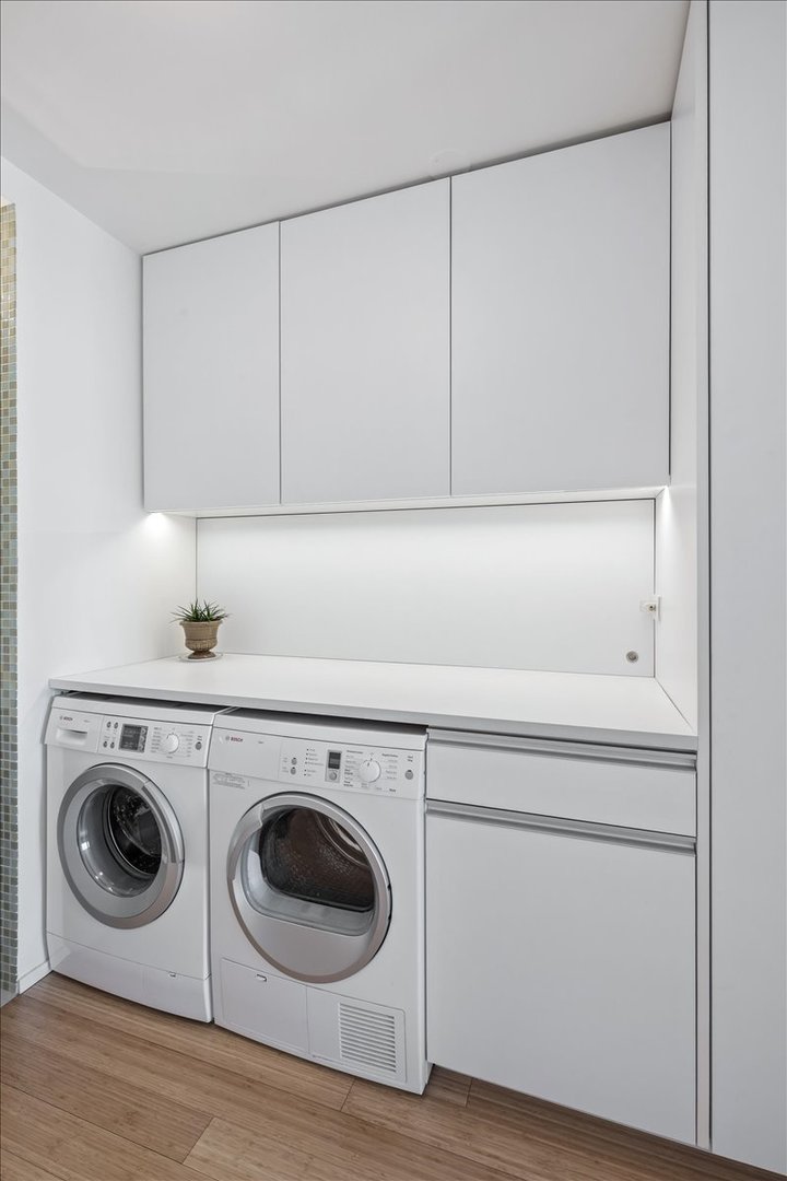 200 East Delaware Place, Unit 32AF Chicago, IL 60611 - Photo 49 of 56