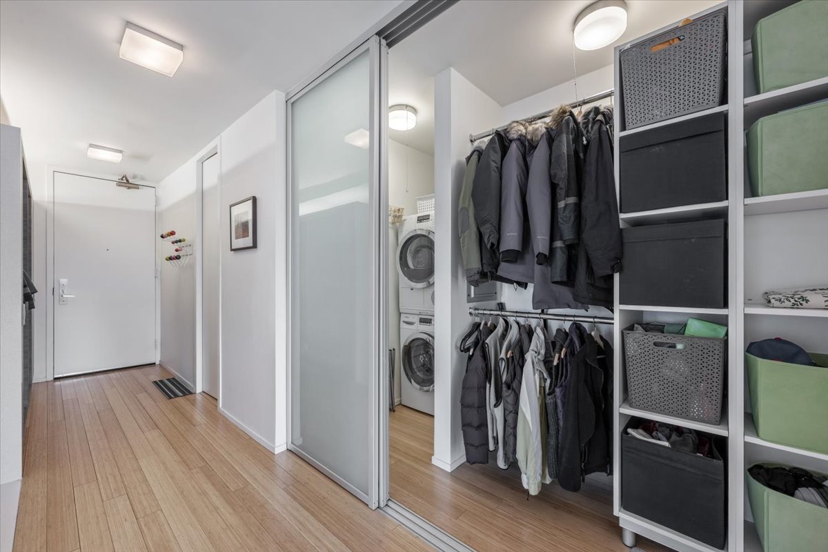 200 East Delaware Place, Unit 32AF Chicago, IL 60611 - Photo 51 of 56