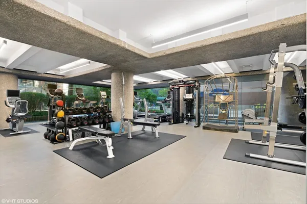 $1,647,000 | 200 East Delaware Place, Unit 32AF, Chicago, IL 60611