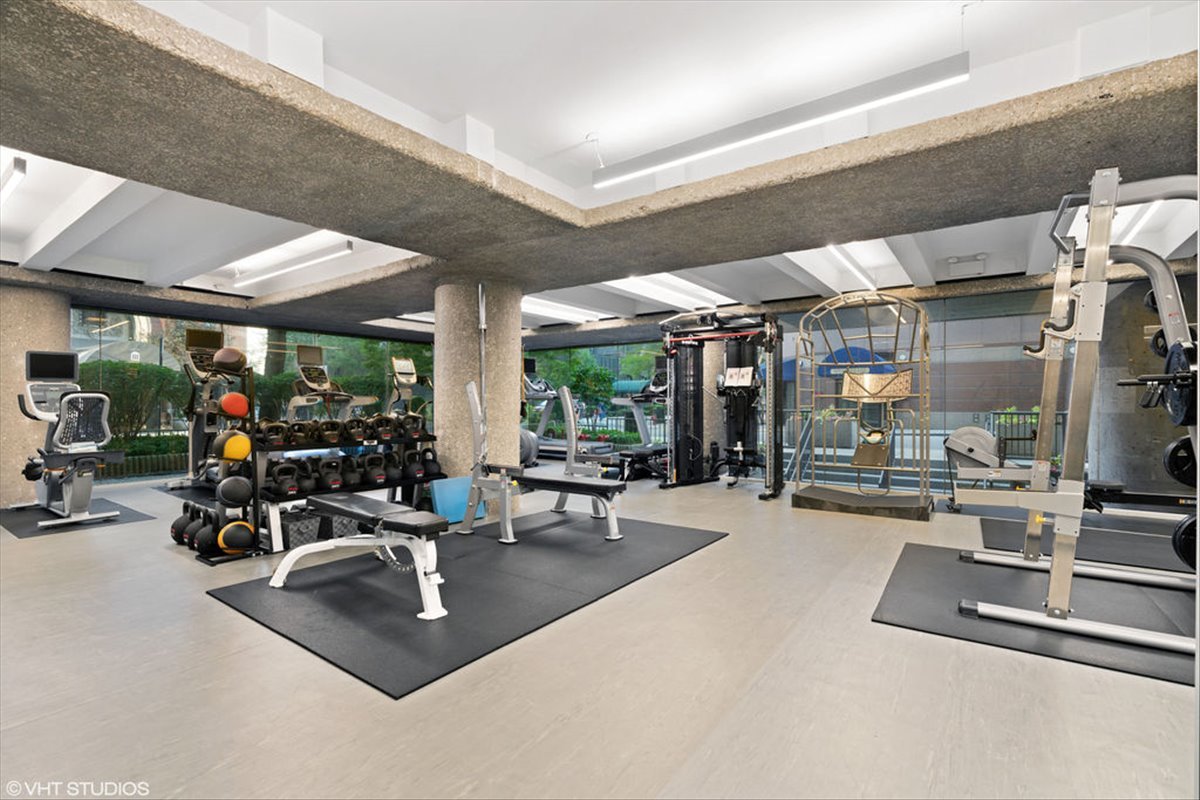 200 East Delaware Place, Unit 32AF Chicago, IL 60611 - Photo 55 of 56