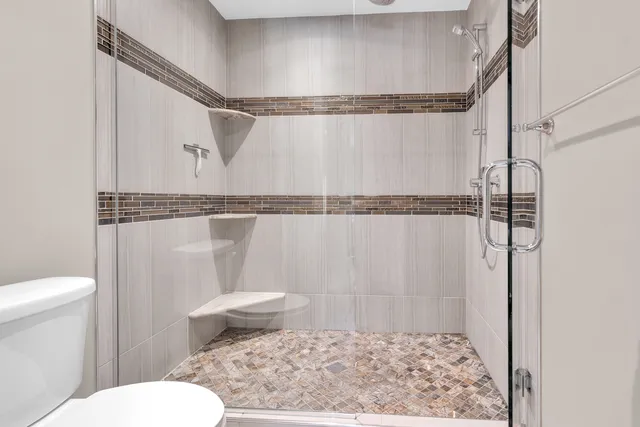 $424,900 | 473 Le Parc Circle, Buffalo Grove, IL 60089