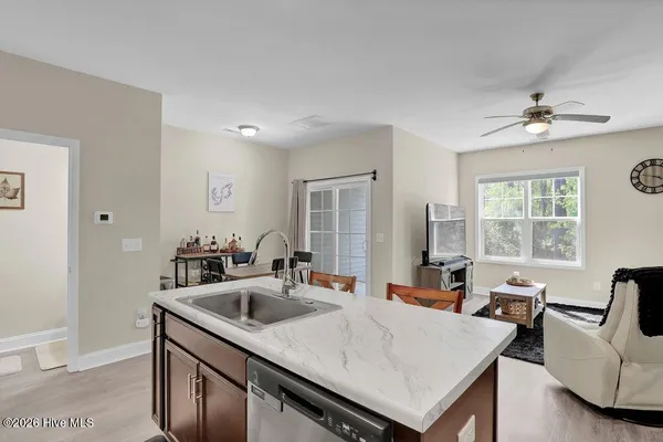$1,950 | 424 Guppy Loop Road, Sneads Ferry, NC 28460