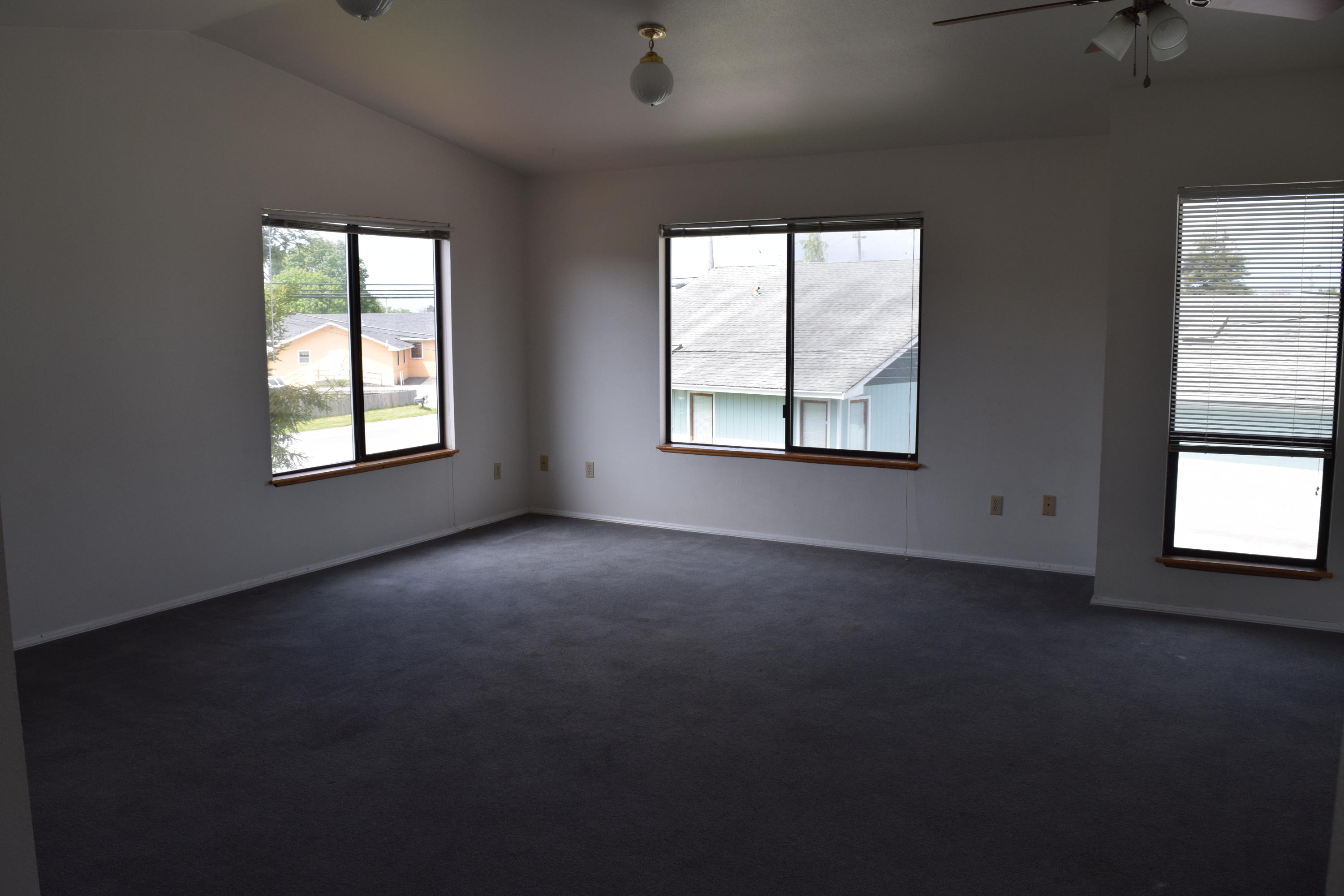2051 Sutter Road McKinleyville, CA 95519 - Photo 17 of 27