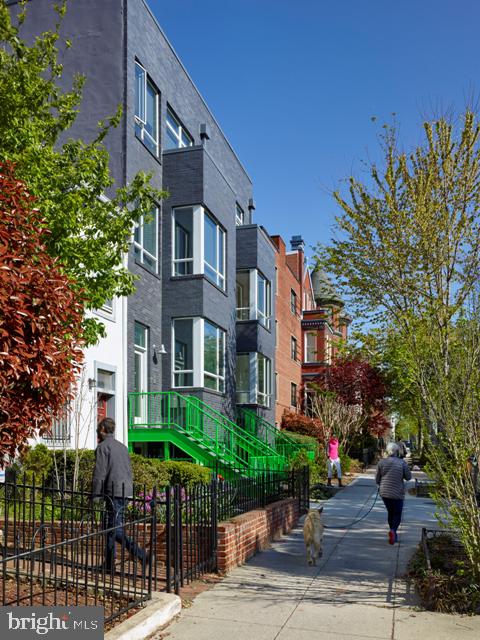 1234 10th Street Northwest, Unit A Washington, DC 20001 - Photo 15 of 17 a front view of a building with garden
