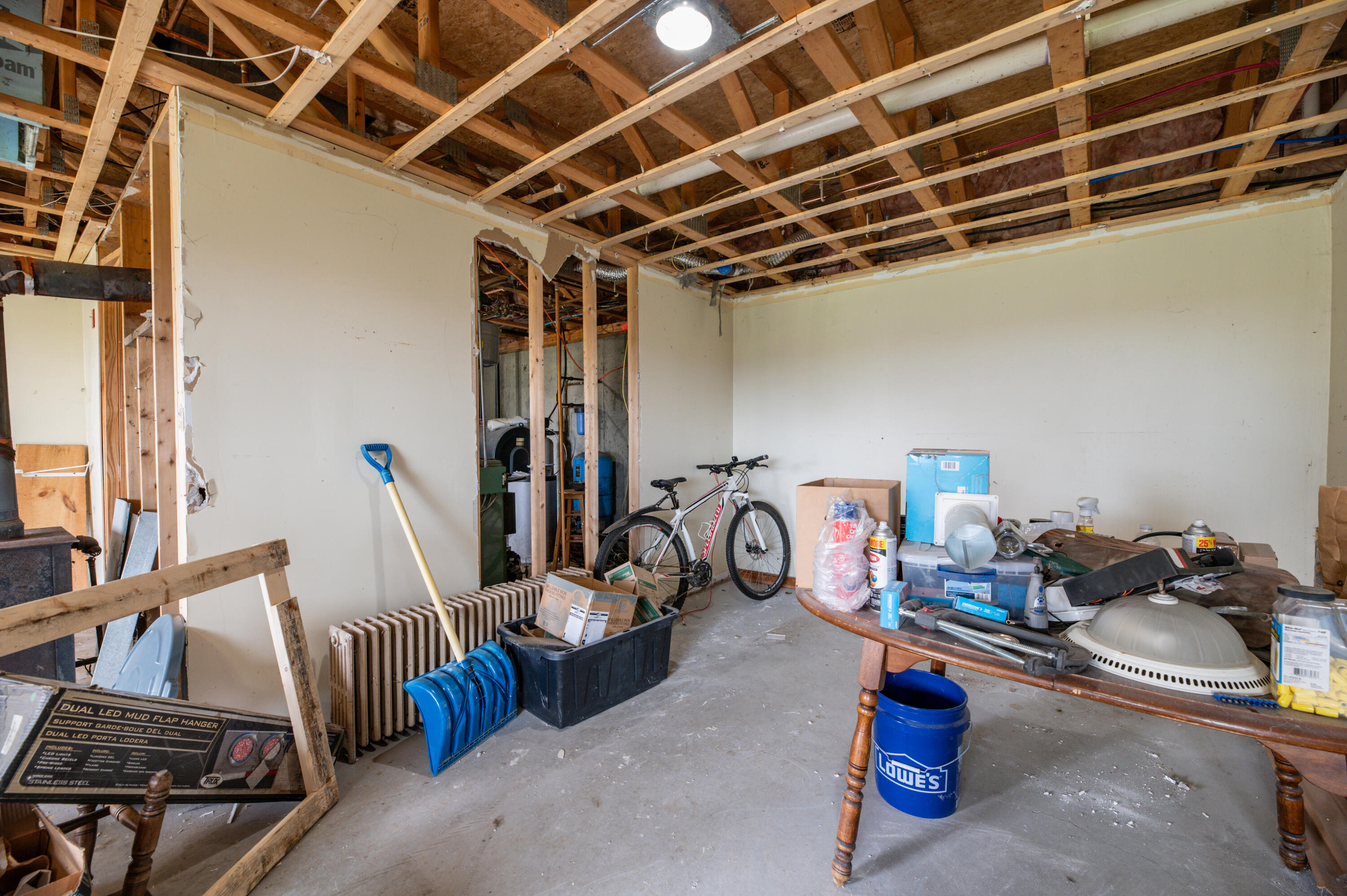 598 Pond Road Wales, ME 04280 - Photo 32 of 49 Interior22
