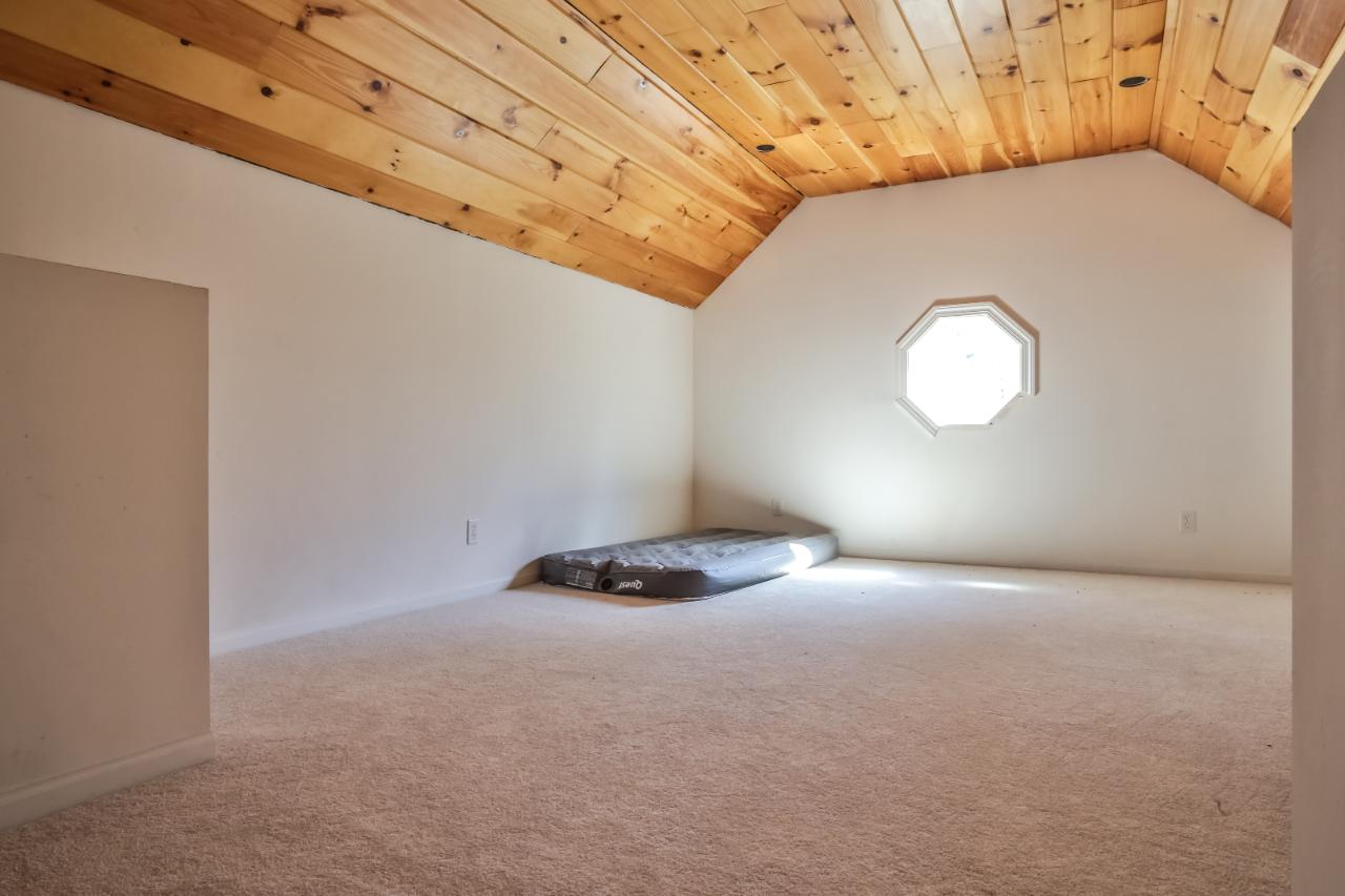 5186 East Silver Lake Road Laona, WI 54541 - Photo 17 of 29 Gallery Image 17