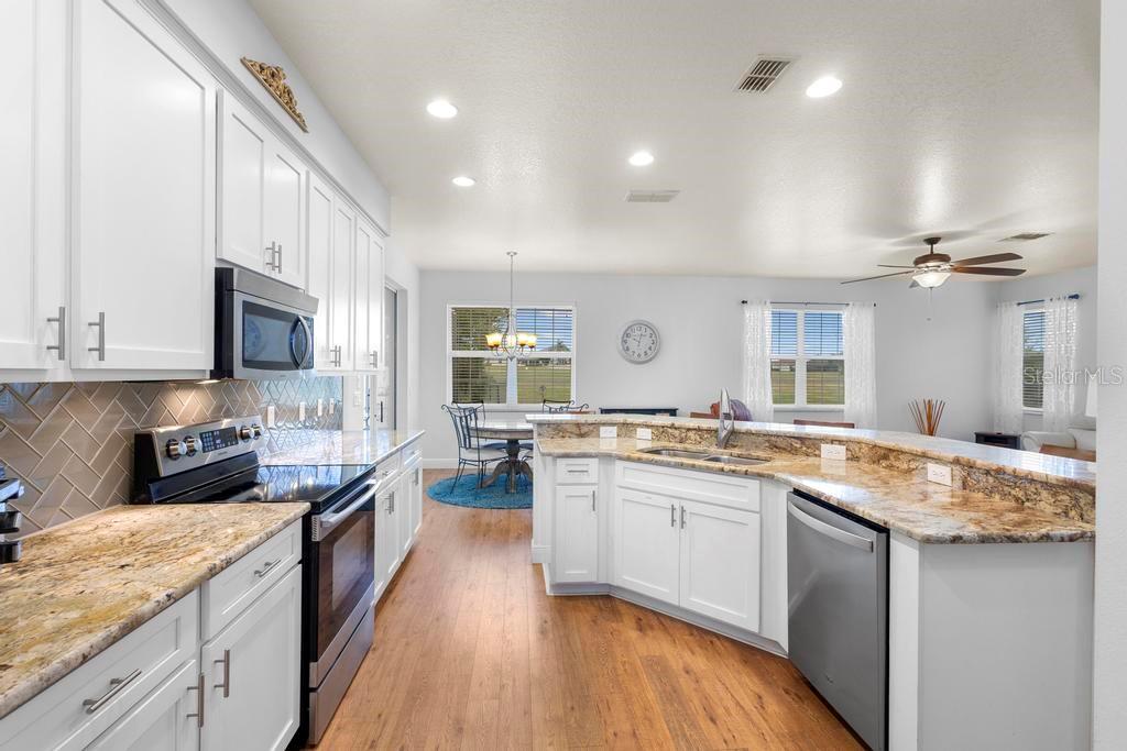 11767 Southeast 176th Place Road Summerfield, FL 34491 - Photo 10 of 37 INSIDE OF KITCHEN