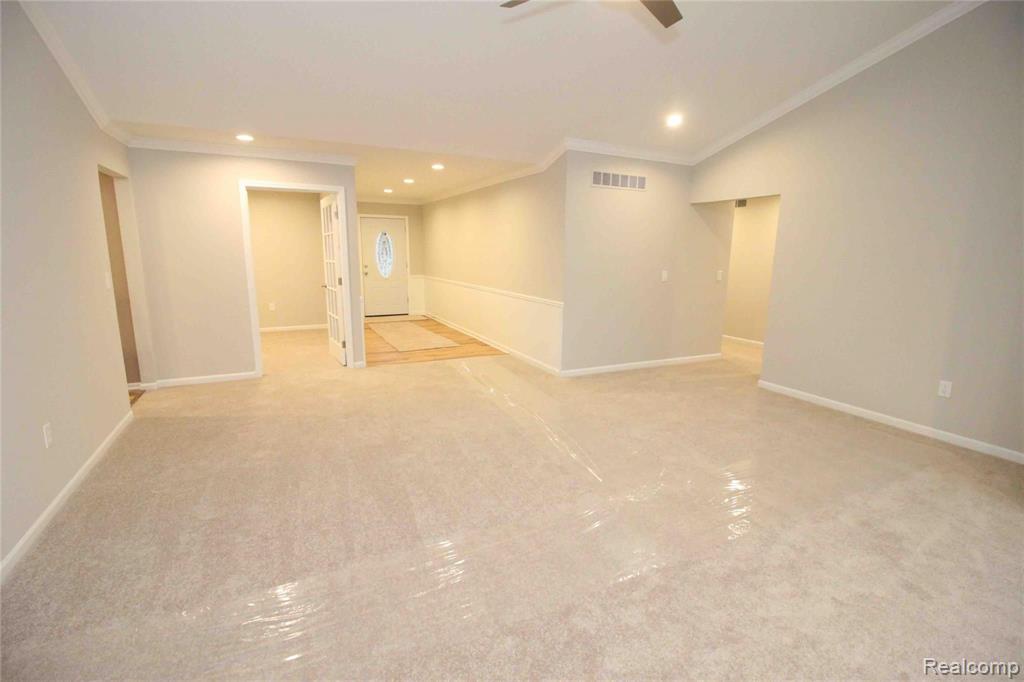51105 Baker Road Chesterfield, MI 48047 - Photo 6 of 49