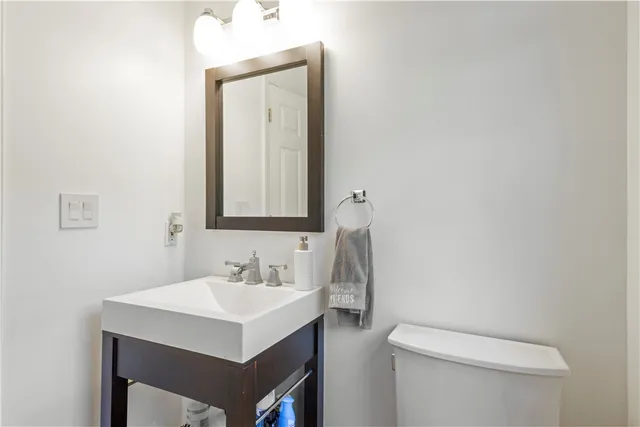 $779,900 | 6 Fleuette Drive, Bellingham, MA 02019