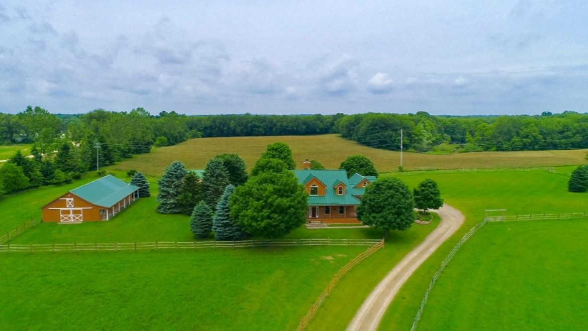 14610 Lockshore Road Hickory Corners, MI 49060 - Photo 1 of 67 ZI%IYXQiTYqWfu2WPShhdA_thumb_6cf6