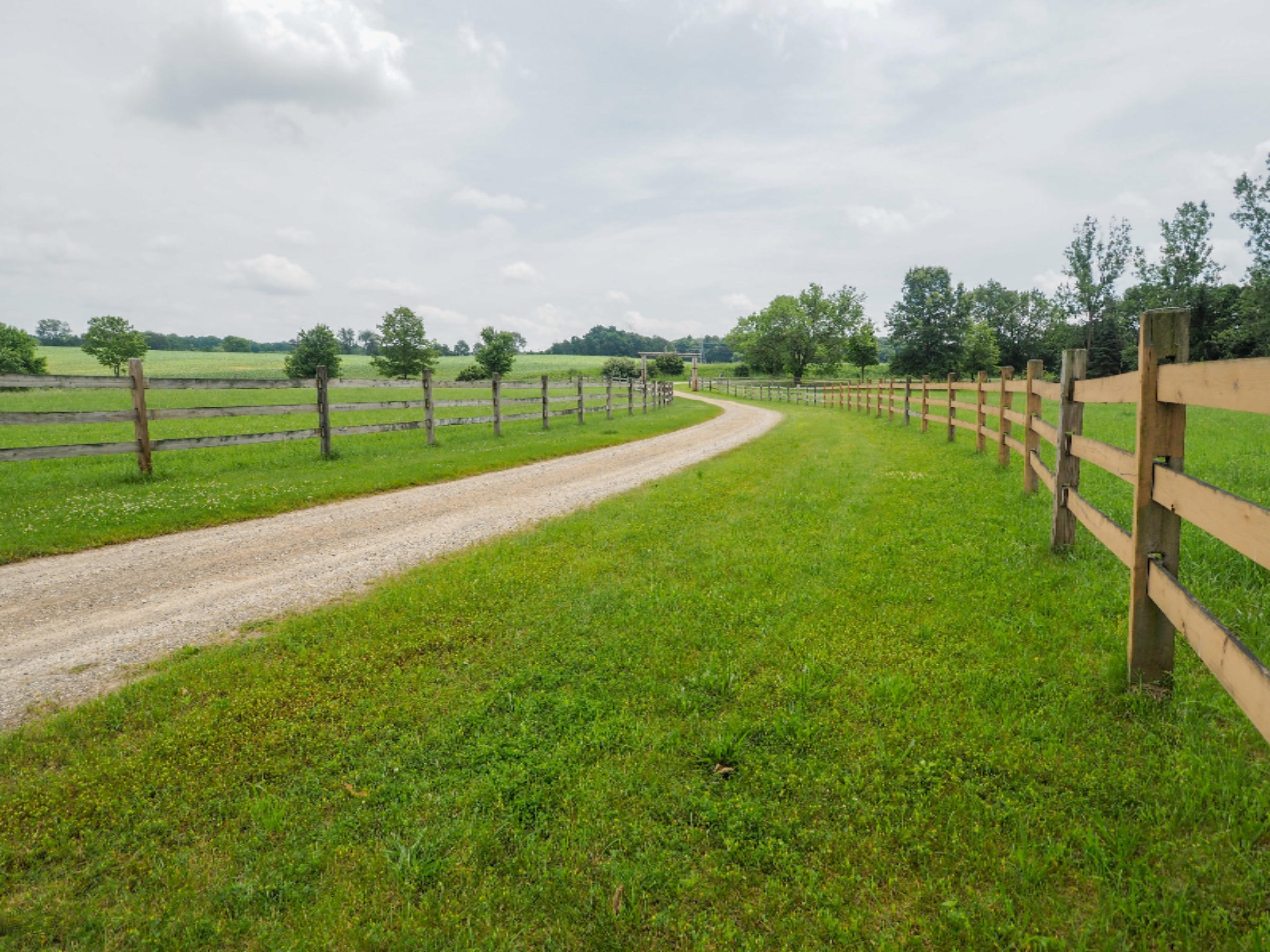 14610 Lockshore Road Hickory Corners, MI 49060 - Photo 53 of 67 14610 Lockshore Rd-152