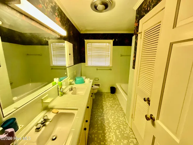 $194,000 | 1703 Englewood Drive, Greenville, NC 27858