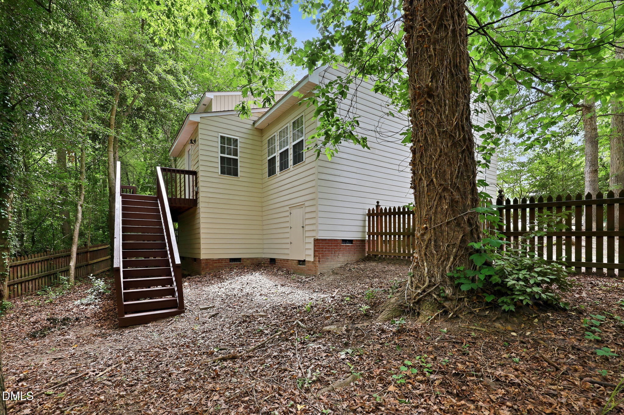 4400 Oakshyre Way Raleigh, NC 27616 - Photo 33 of 42