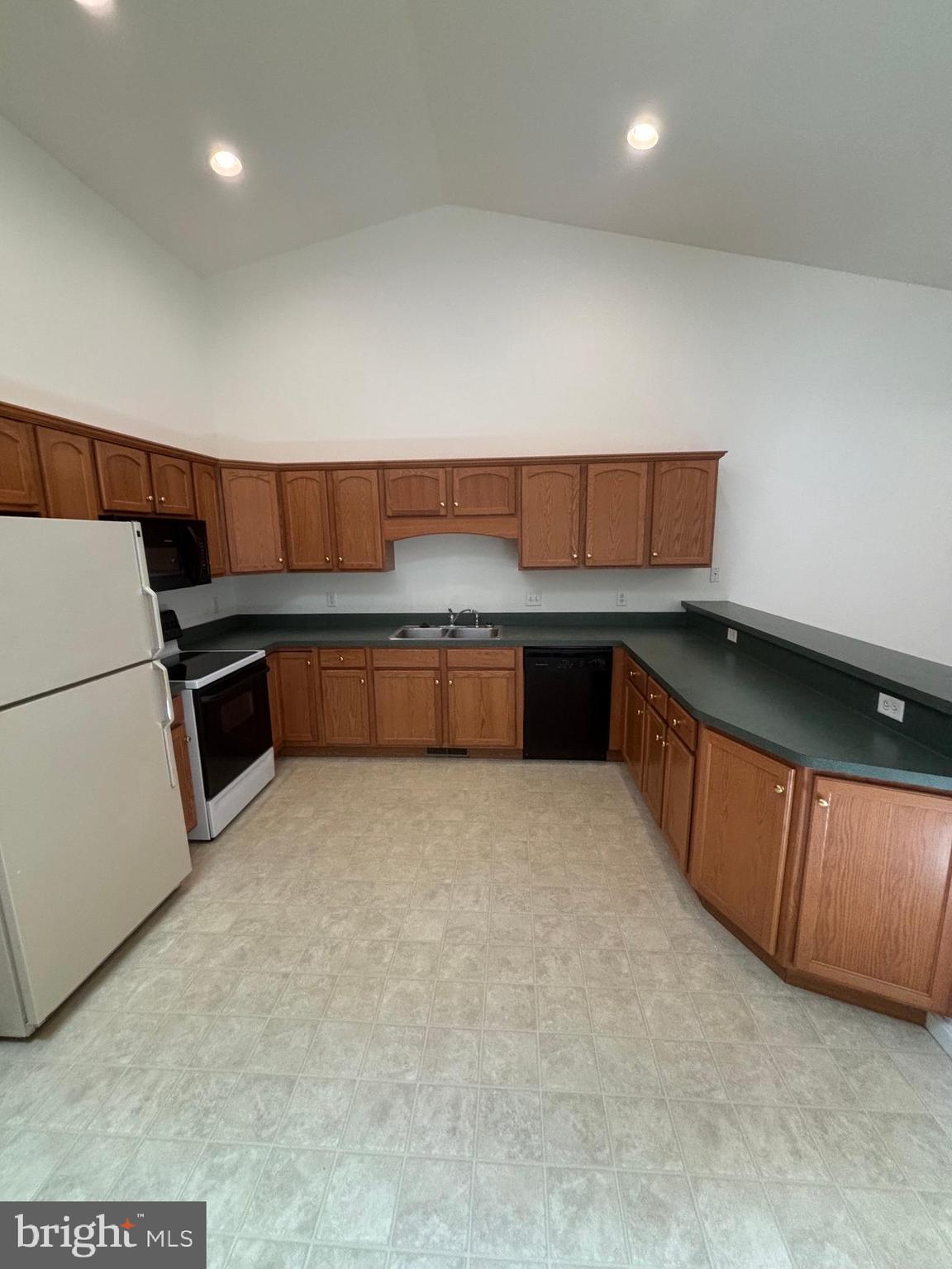 1253 Progress Road Chambersburg, PA 17201 - Photo 8 of 21