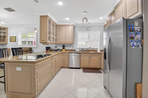 $749,900 | 2 Fairway Villas, Boynton Beach, FL 33436