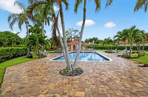 $749,900 | 2 Fairway Villas, Boynton Beach, FL 33436