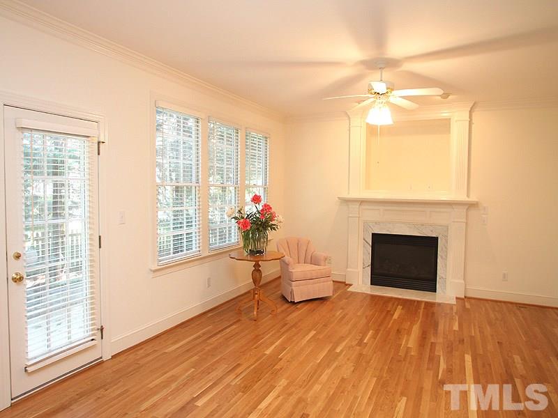 401 Pradera Way Raleigh, NC 27615 - Photo 6 of 12 Gallery Image 6