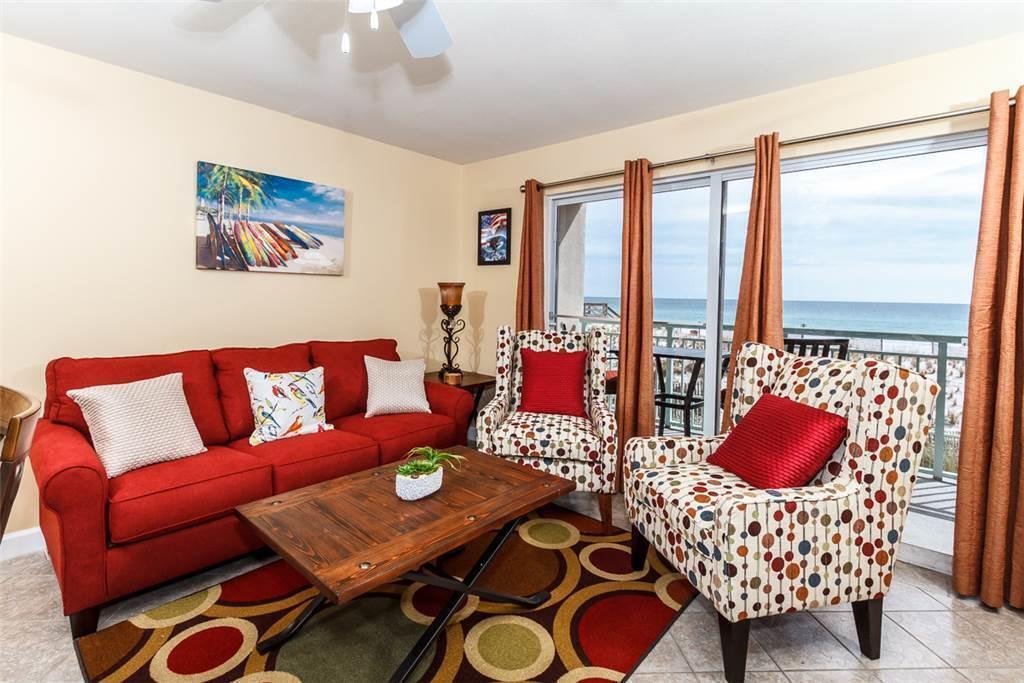 866 Santa Rosa Boulevard, Unit 106 Fort Walton Beach, FL 32548 - Photo 4 of 19 Pelican Isle Living Room 2