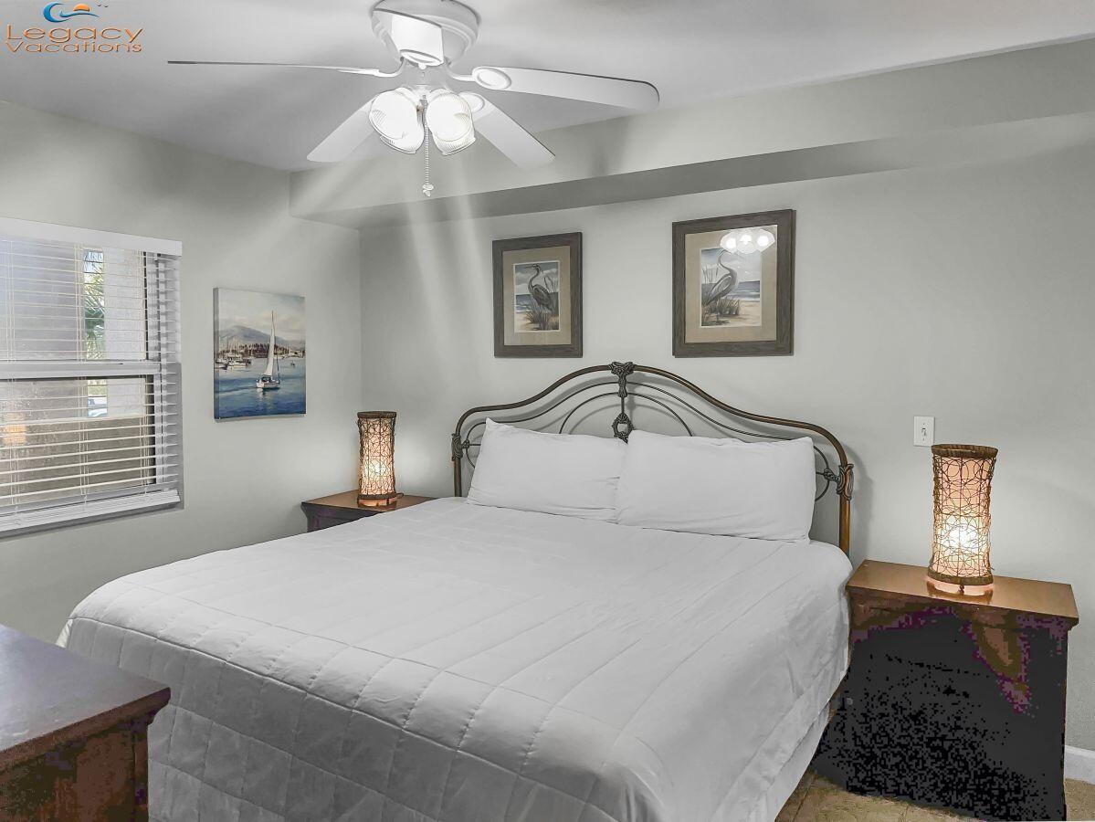 866 Santa Rosa Boulevard, Unit 106 Fort Walton Beach, FL 32548 - Photo 8 of 33 Pelican Isle Bedroom