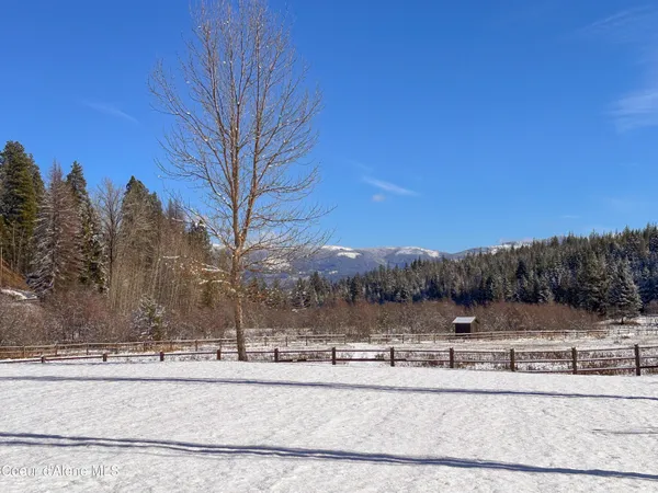 $229,000 | 1599 Saddleback Drive, Bonners Ferry, ID 83805