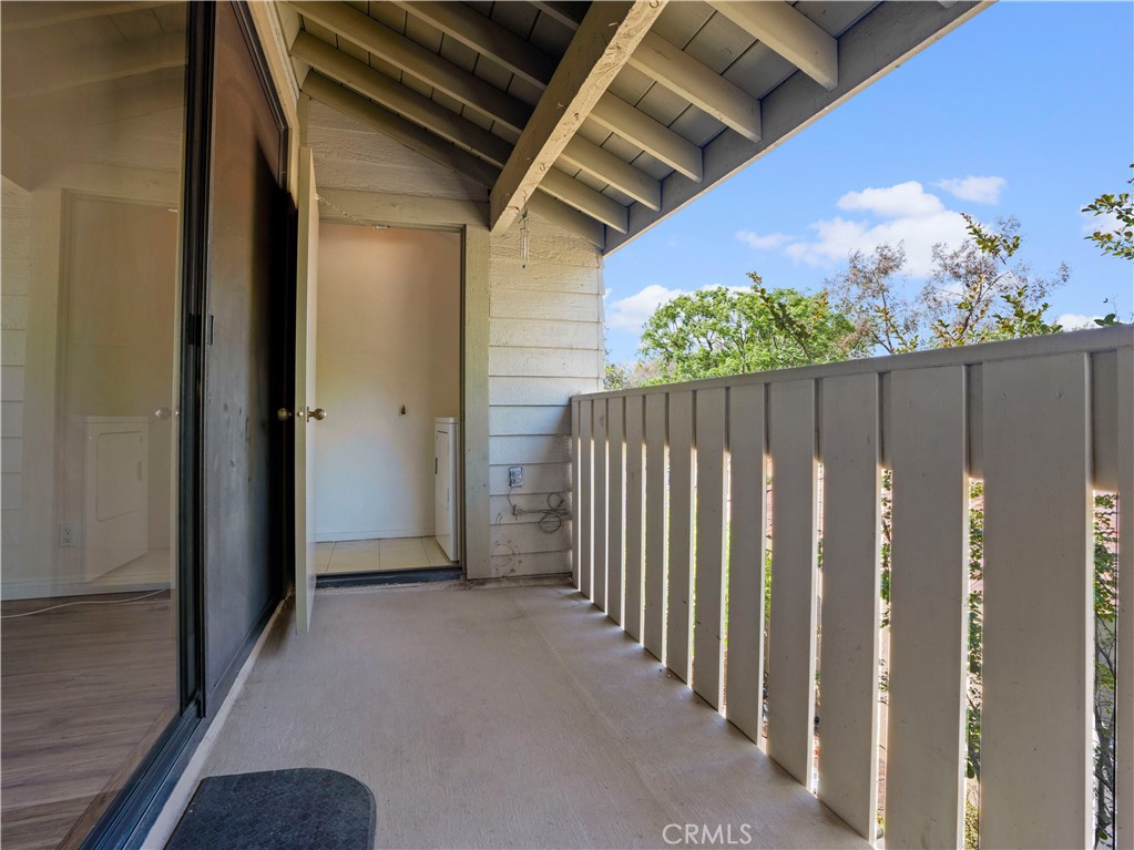 76 Country Mile Road Pomona, CA 91766 - Photo 26 of 32