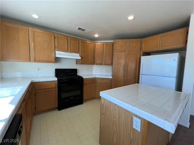 $1,965 | 5418 Indigo Hills Street, North Las Vegas, NV 89031