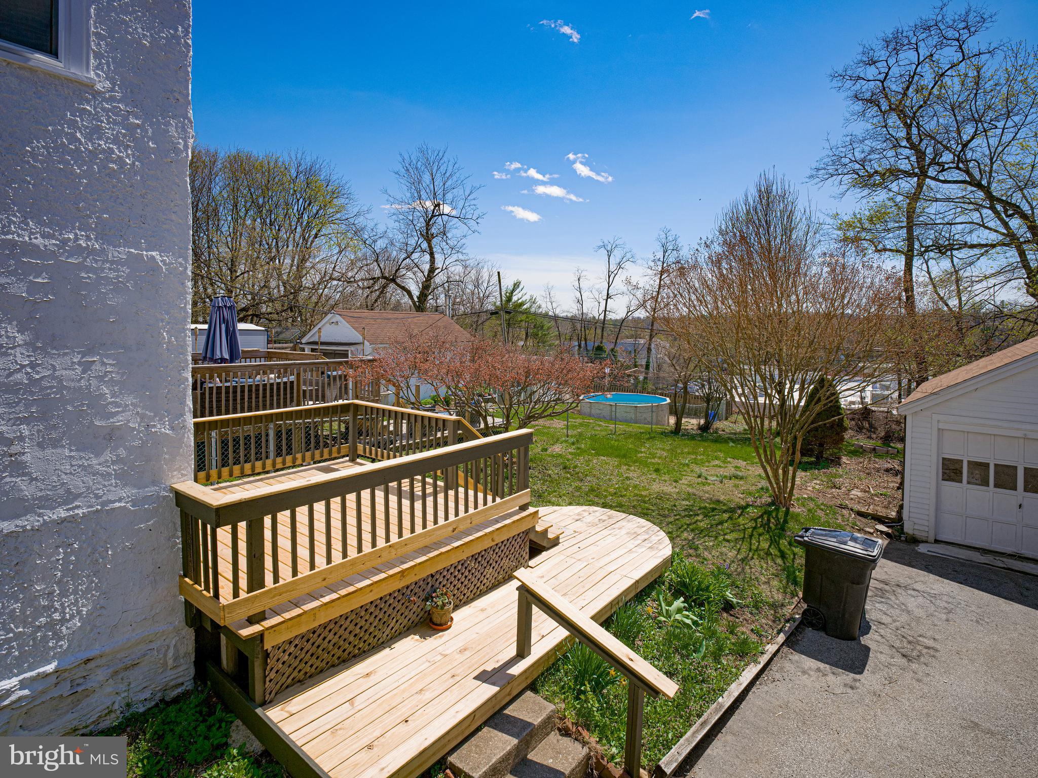 436 St Davids Avenue Wayne, PA 19087 - Photo 26 of 31 Deck/Backyard