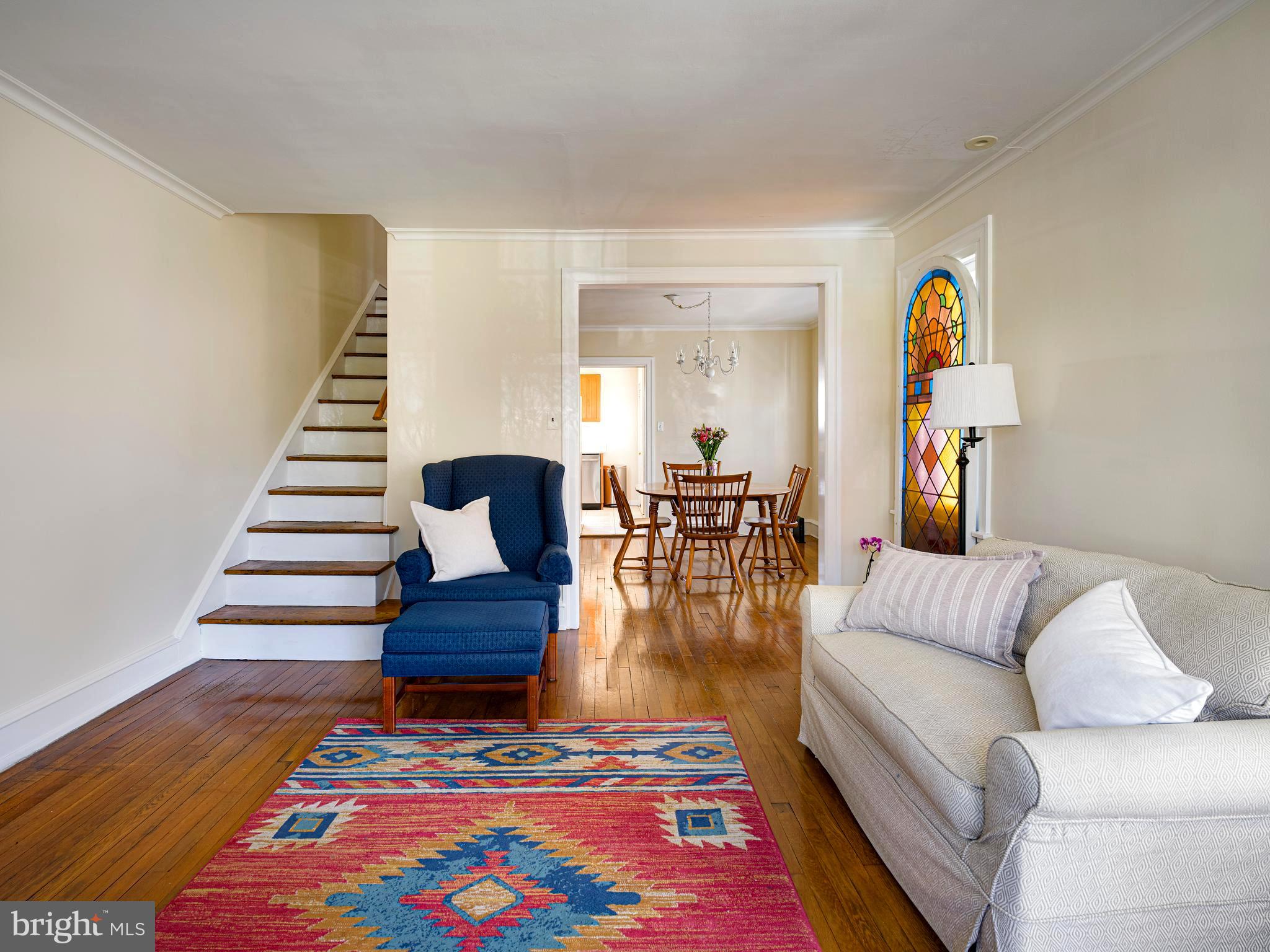 436 St Davids Avenue Wayne, PA 19087 - Photo 6 of 31 Living Room