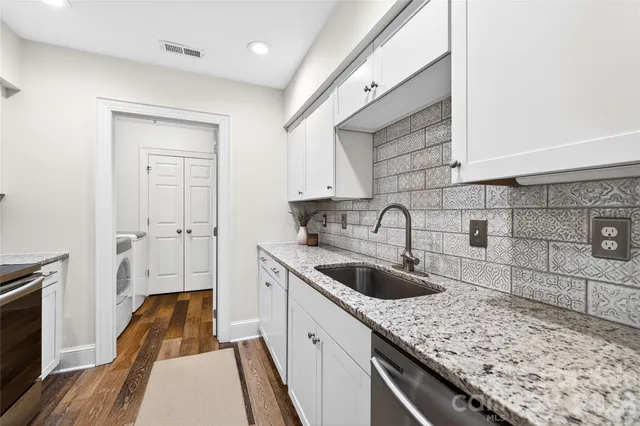 $487,500 | 2220 Roswell Avenue, Unit D, Charlotte, NC 28207