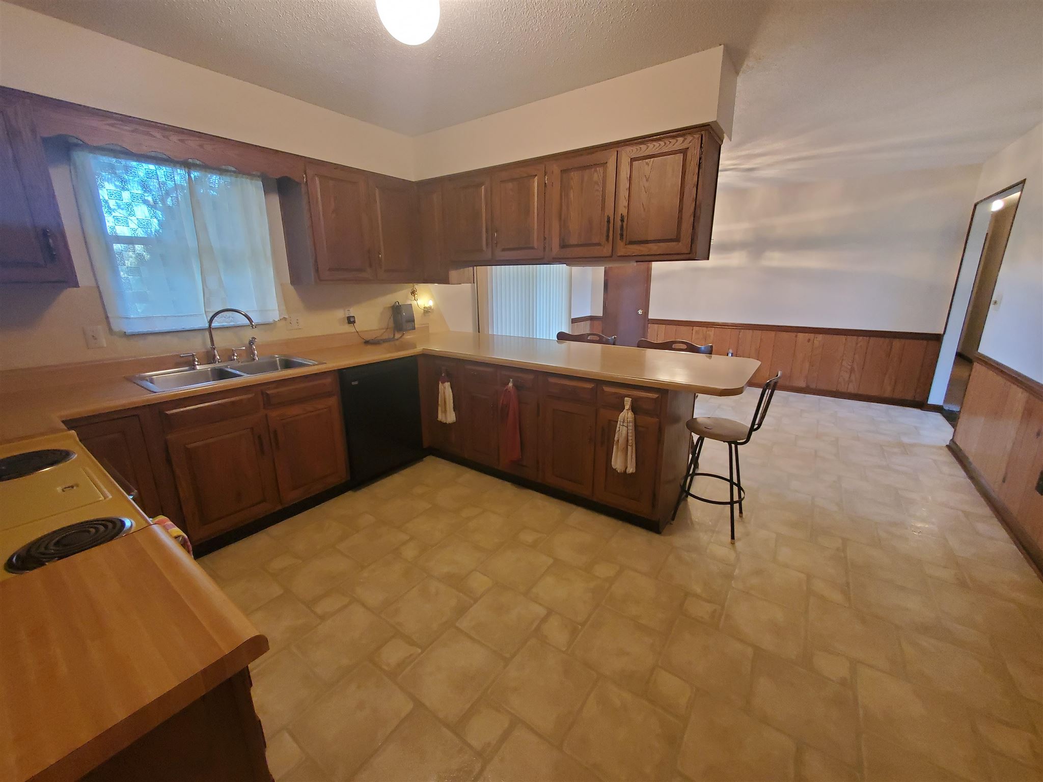 2415 Meier Road Evansville, IN 47720 - Photo 9 of 36 Gallery Image 9