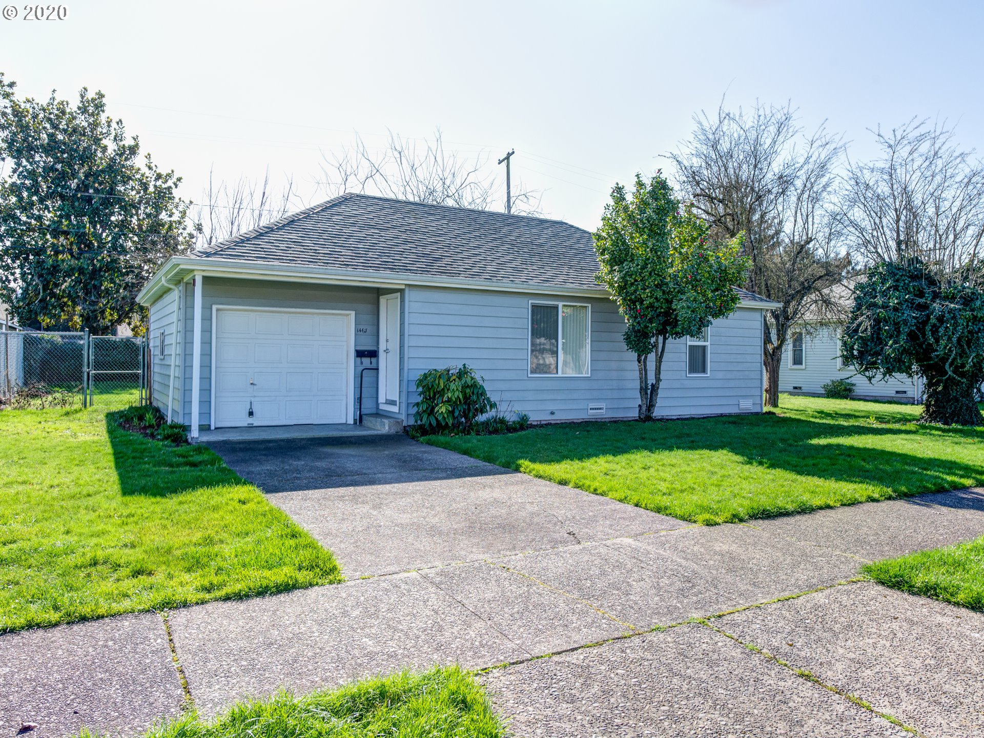 1467 Centennial Boulevard Springfield, OR 97477 - Photo 2 of 16 Gallery Image 2