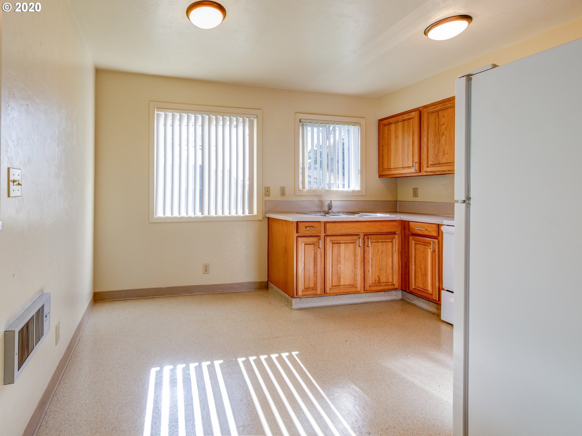 1467 Centennial Boulevard Springfield, OR 97477 - Photo 6 of 16 Gallery Image 6