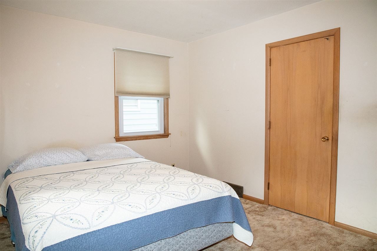 302 11th Street Southwest Waverly, IA 50677 - Photo 13 of 18 Gallery Image 13